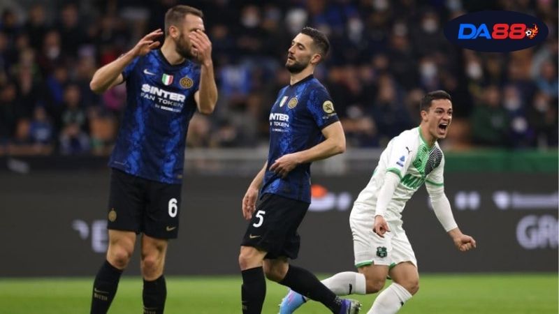 Soi kèo bóng đá Inter vs Sassuolo, 01h45 ngày 22/9, Inter bị phong ấn 2 Cập nhật thông tin mới nhất về lực lượng của đội bóng Inter Milan so với Sassuolo